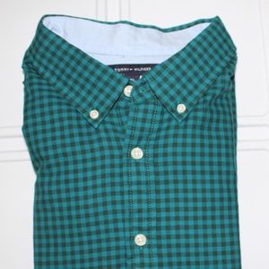 Tommy Hilfiger Mens Button down shirt